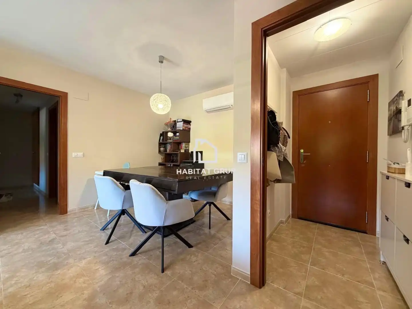 Esszimmer von Wohnung zum Verkauf in Riudarenes mit Klimaanlage, Heizung und Terrasse
