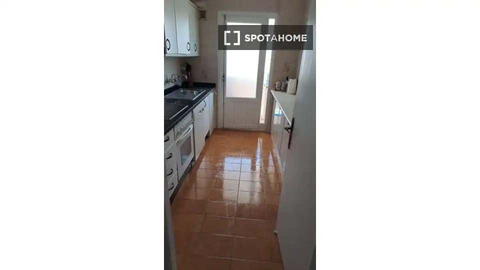 Küche von Wohnungen zur untervermieten in Vélez-Málaga mit Klimaanlage, Terrasse und Möbliert