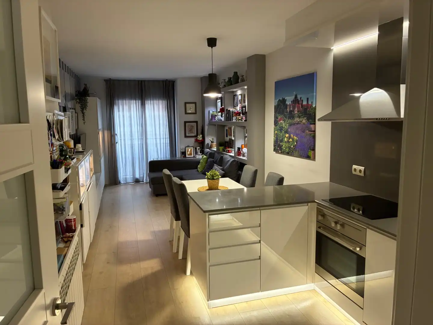 Kitchen of Flat for sale in Instituts - Universitat
