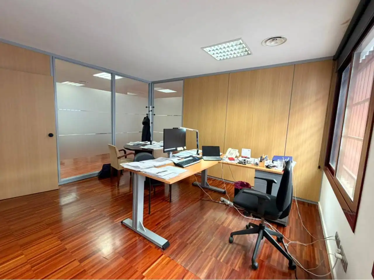 Office space with lift for sale in Calle Marqués de Setmenat, imagen 6