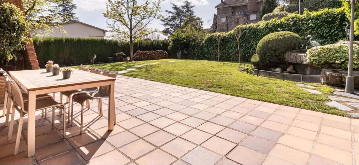 Terrace of House or chalet for sale in Cerdanyola del Vallès  with Air Conditioner, Heating and Private garden