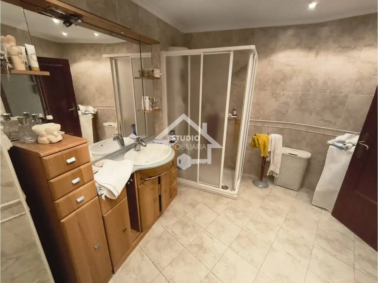 Badezimmer von Wohnung zum Verkauf in Navarrete mit Heizung, Terrasse und Abstellraum