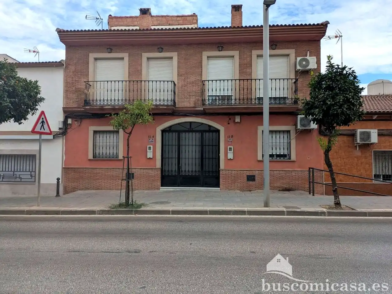Vista exterior de Planta baja en venta en Linares con Balcón