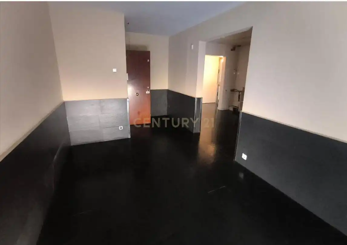Flat for sale in Ripollet