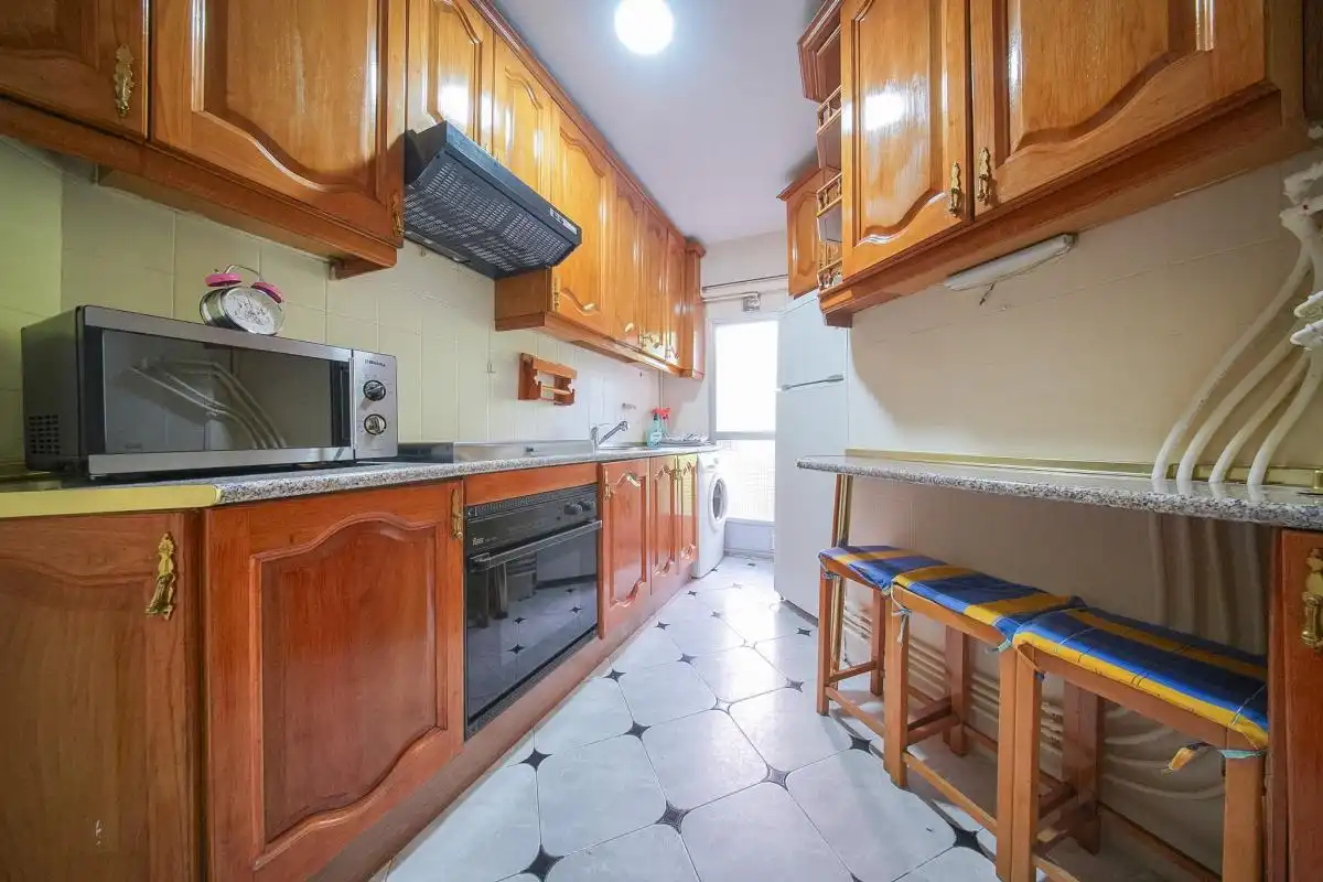 Kitchen of Flat for sale in Madrid  with Heating, Private garden and Terrace