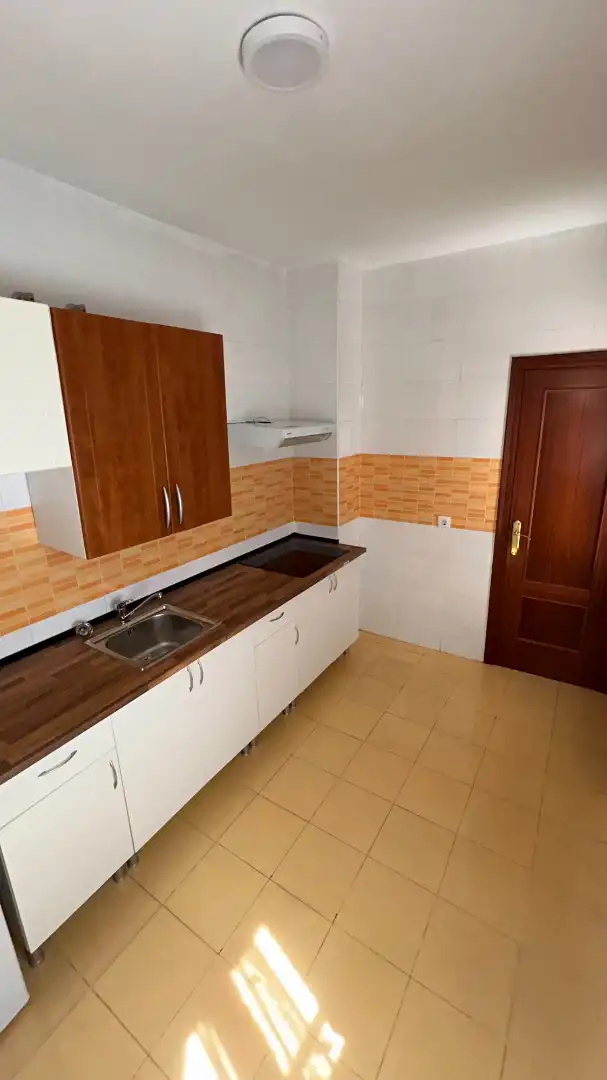 Kitchen of Houses for rent in Brenes  with Air Conditioner, Furnished and Washing machine