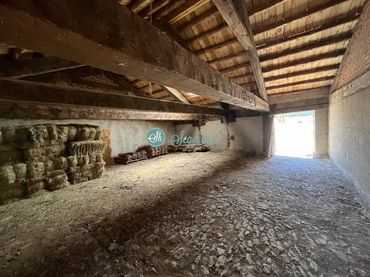 Industrial building to rent in Área Rural