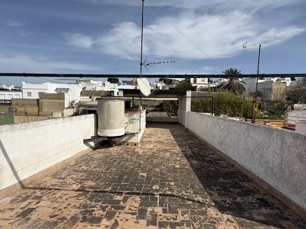 Vista exterior de Casa o xalet en venda en Osuna amb Terrassa