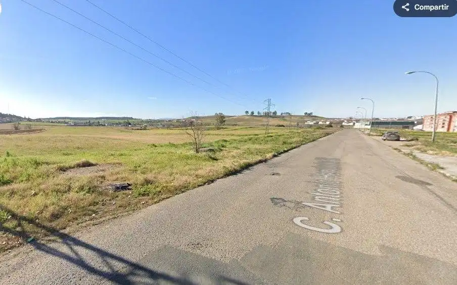 Terreni e lotti in vendita a Avenida Antonio Hernández Gil, Badajoz, Spain Paraje San Gabriel, imagen 9