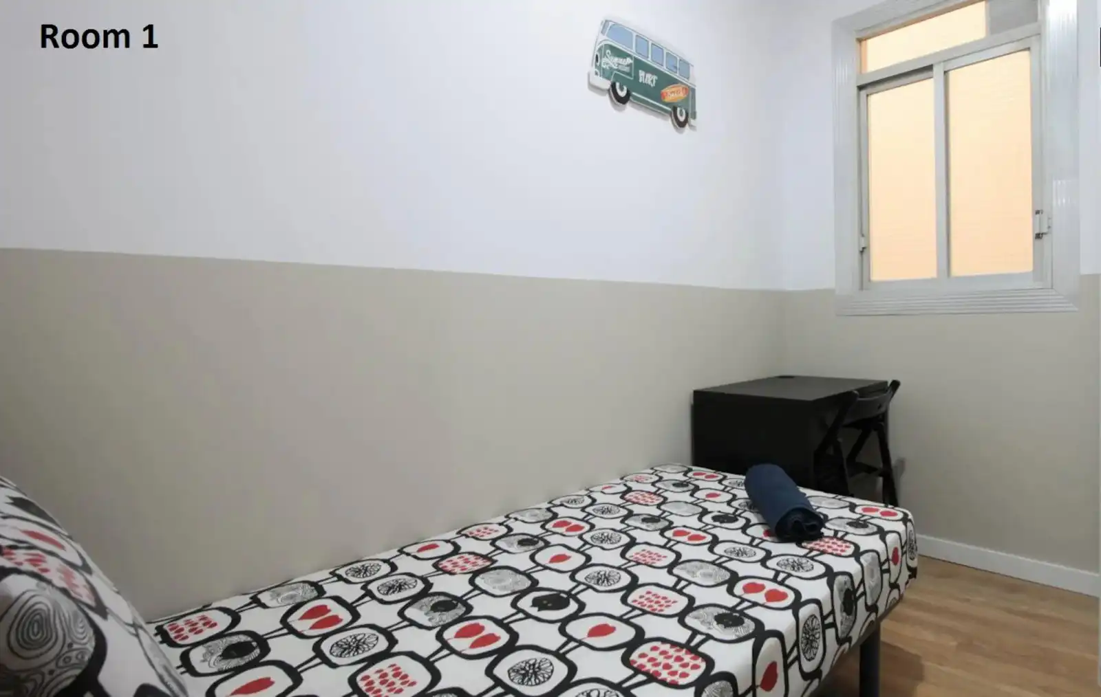 Bedroom of Flat for share in Ciutat Vella