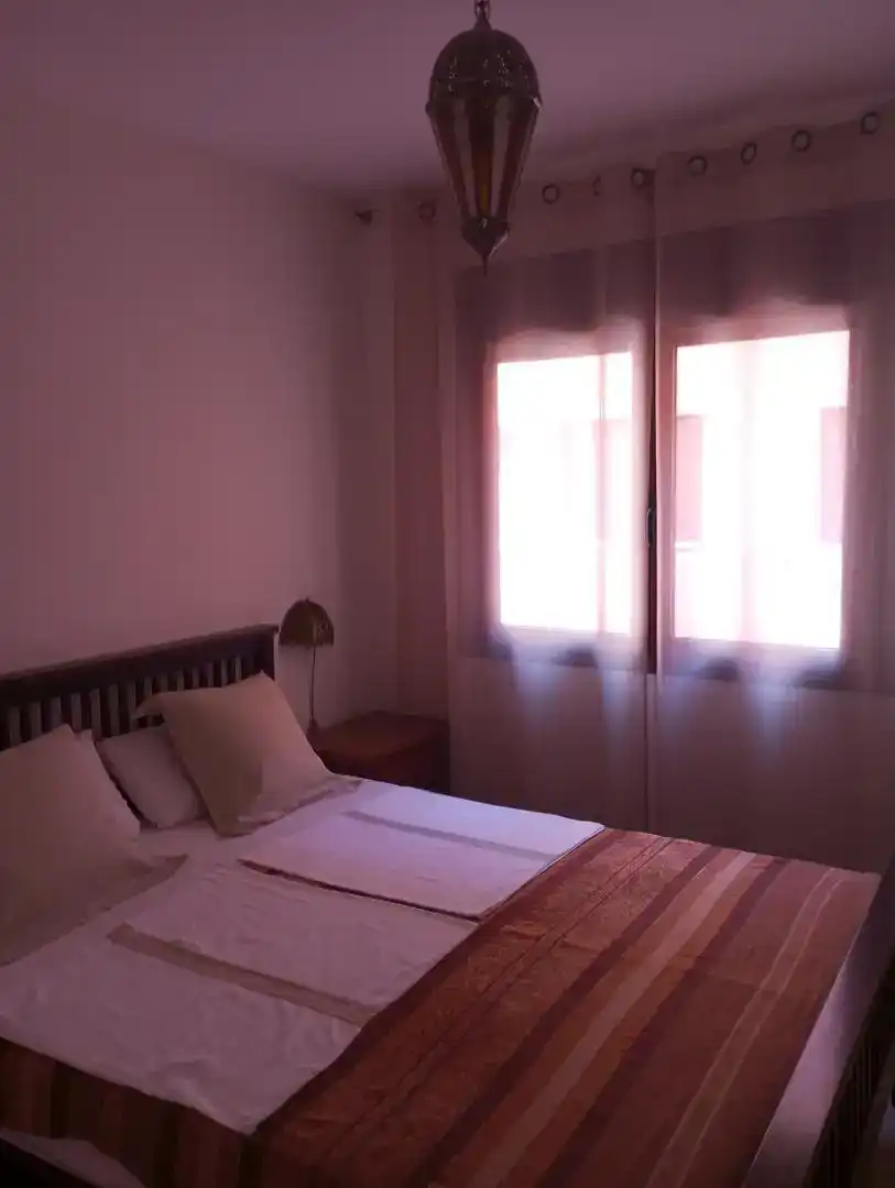 Schlafzimmer von Wohnung zur Miete in Estepona mit Klimaanlage und Schwimmbad