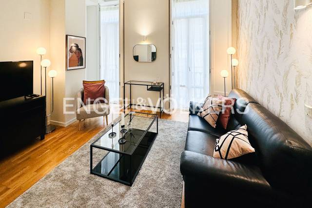 Apartamento en Alquiler en La Roqueta