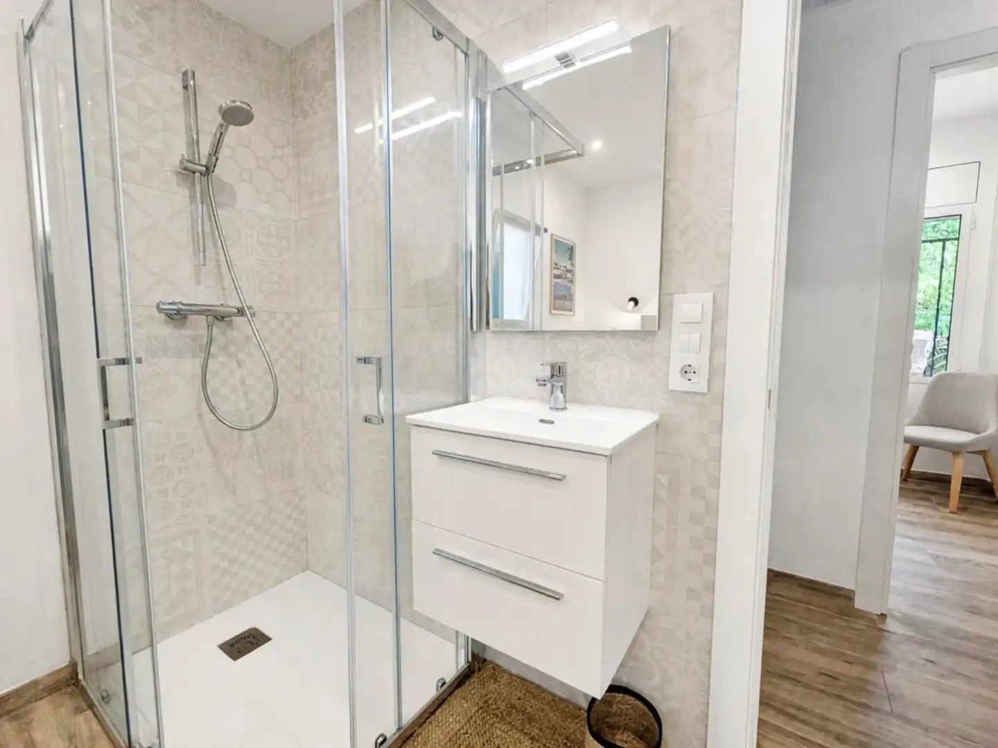 Bathroom of Flat for sale in Roses  with Air Conditioner, Heating and Terrace
