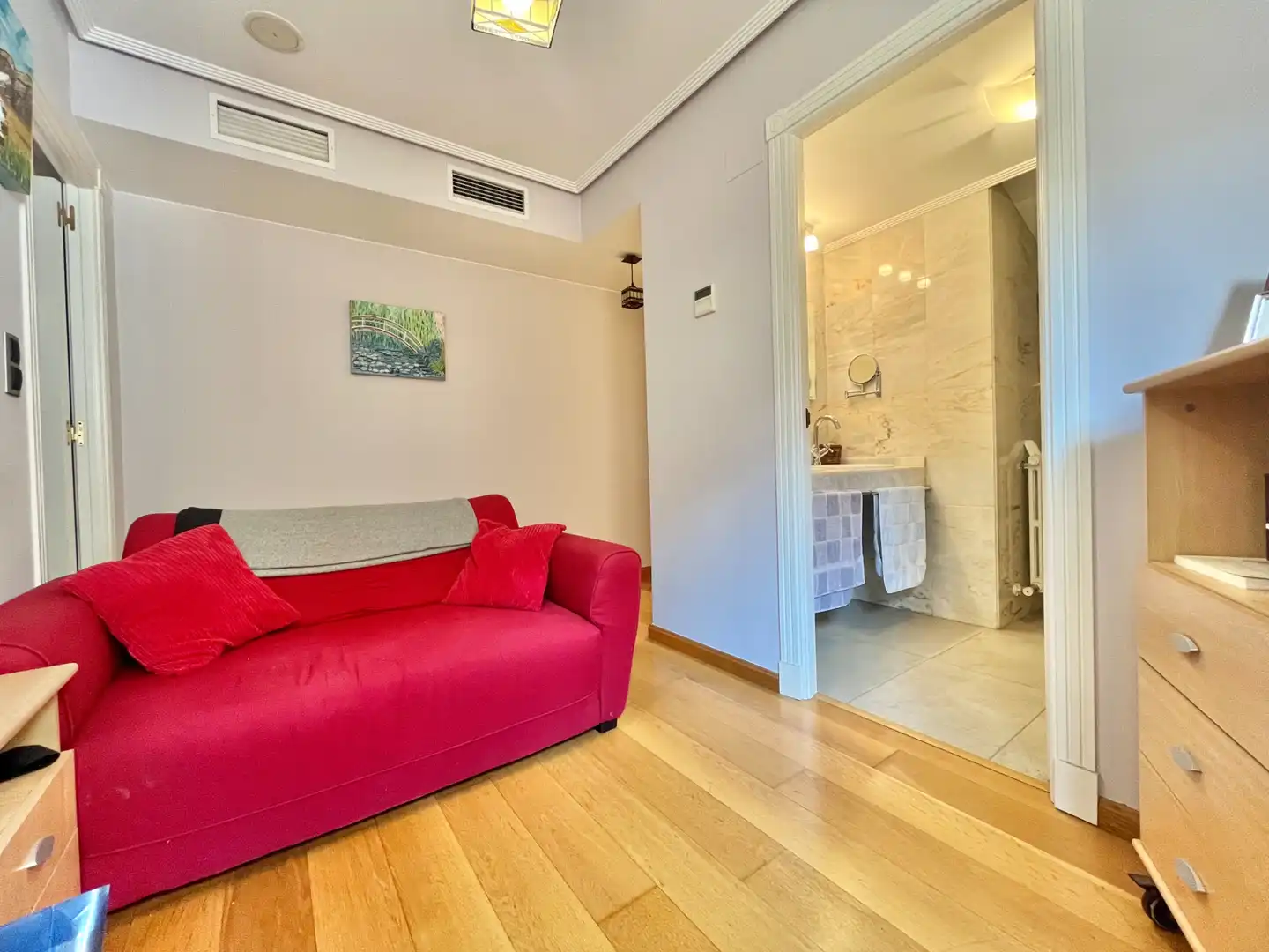 Wohnzimmer von Maisonette zum Verkauf in Zaragoza mit Klimaanlage, Heizung und Parkett