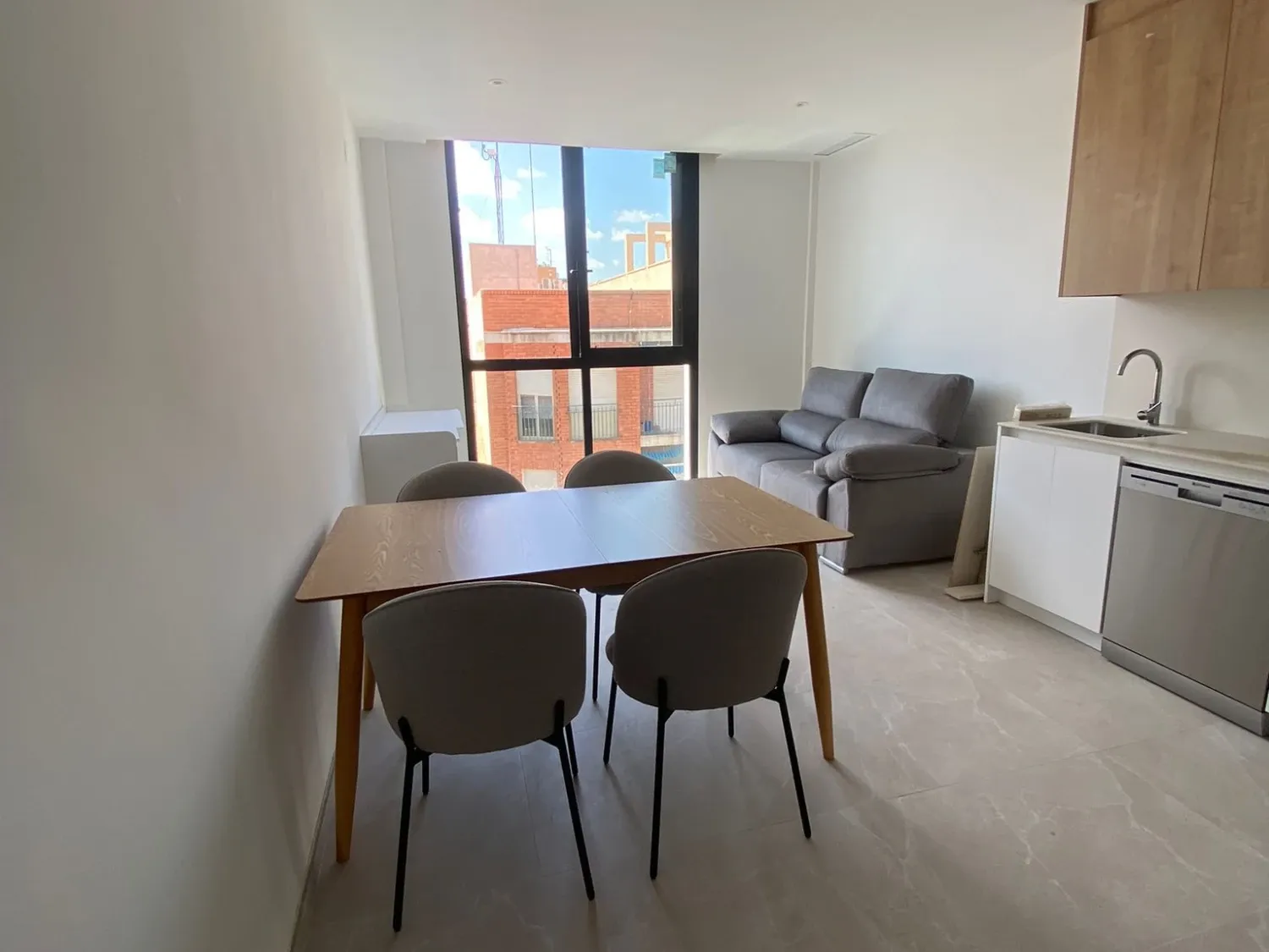 Sala d'estar de Apartament de lloguer en Elche / Elx amb Aire condicionat, Calefacció i Moblat