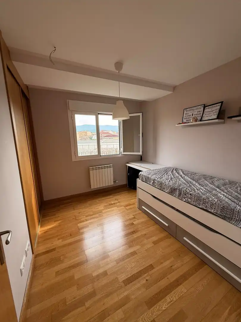 Piso con piscina en venta en Entrena, imagen 7
