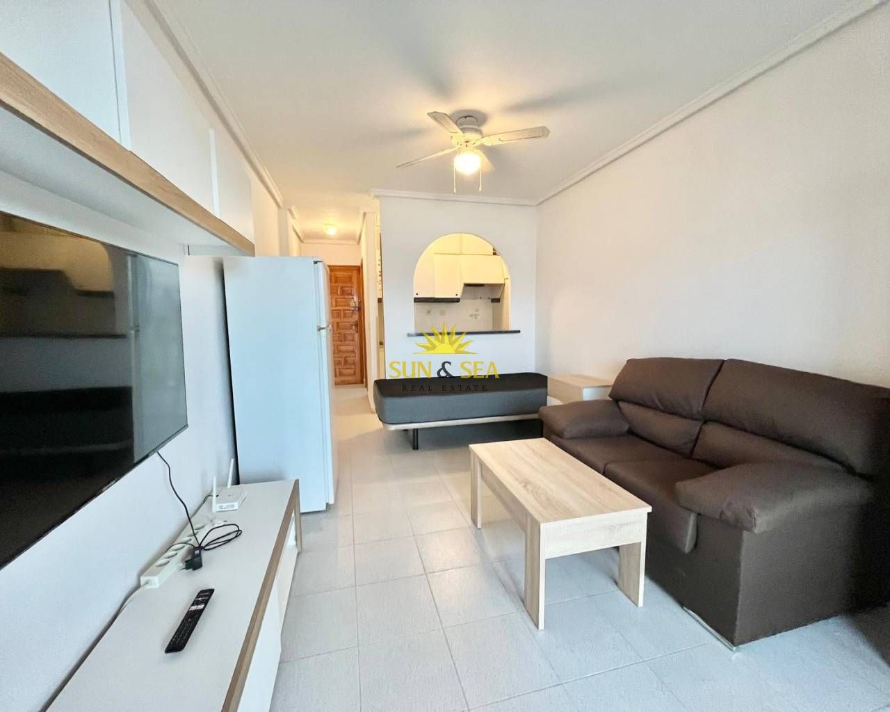 Estudi de lloguer a Zona Carrefour - Urbanizaciones