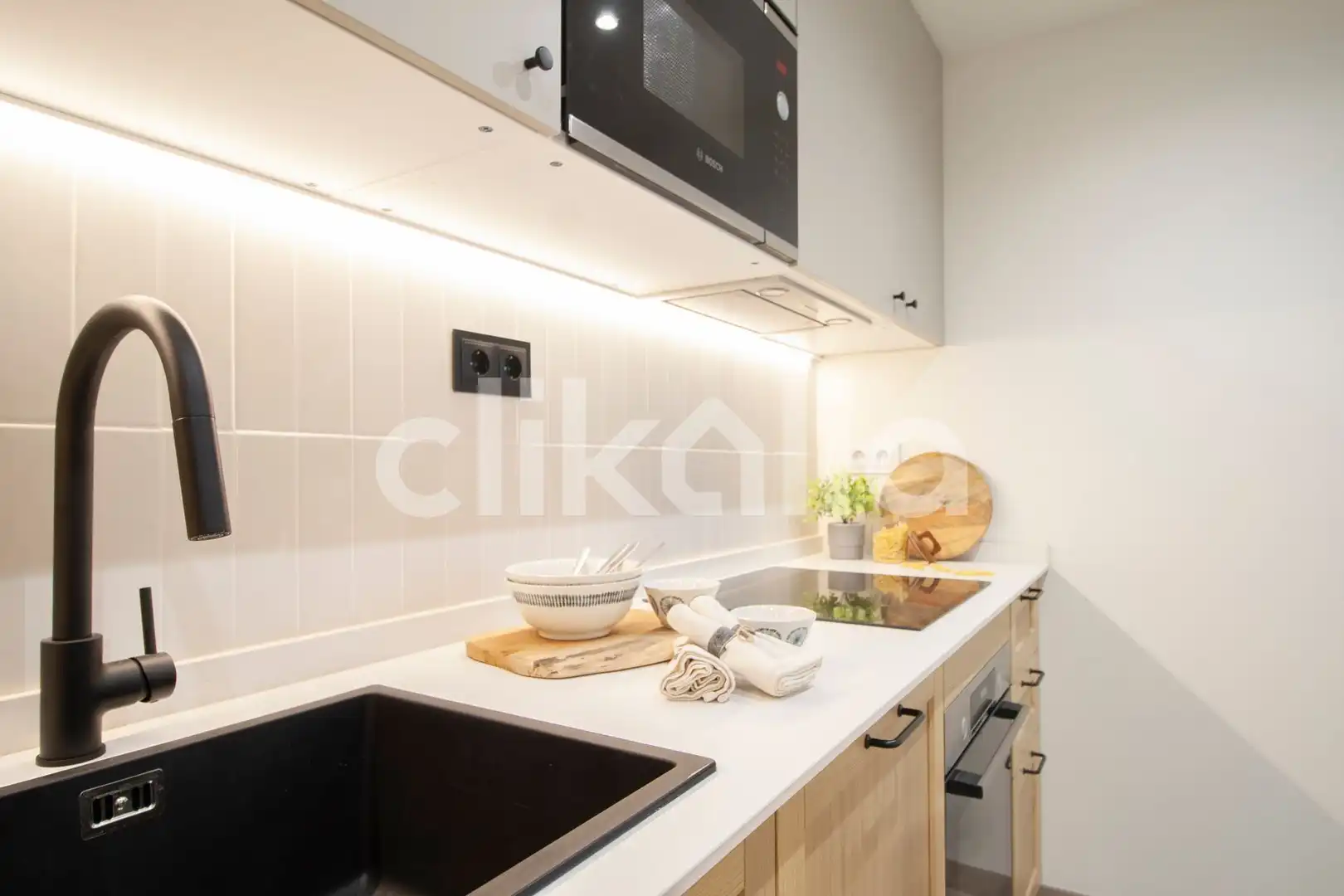 Küche von Wohnung zum Verkauf in Málaga mit Klimaanlage, Terrasse und Balkon