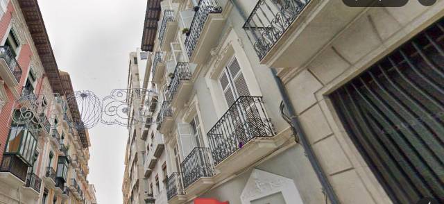 Local comercial en Alquiler en Barrio del Centro