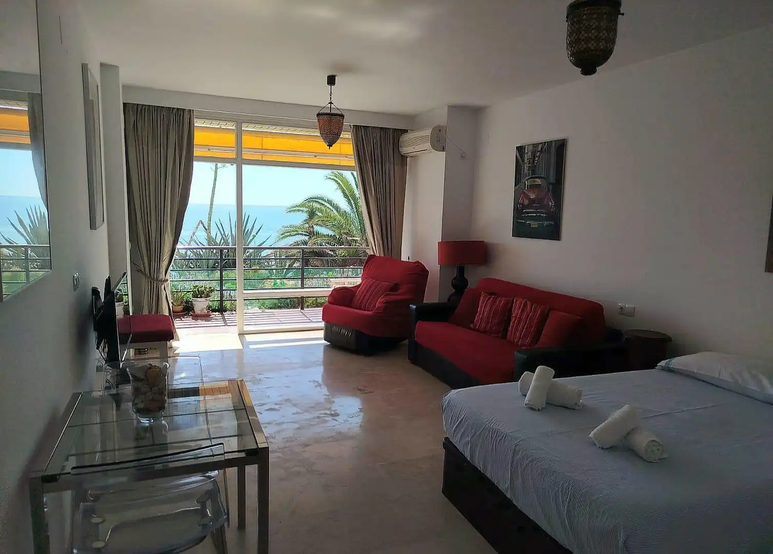 Habitación de Estudio en venta en Torremolinos con Aire acondicionado, Jardín privado y Terraza
