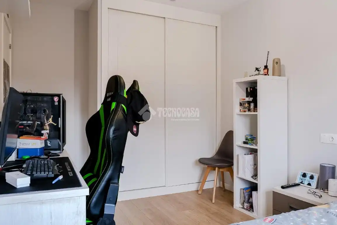 Bedroom of Detached homes for sale in Arroyomolinos (Madrid)  with Air Conditioner, Heating and Private garden