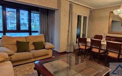 Living room of Flat for sale in Santander  with Heating and Parquet flooring