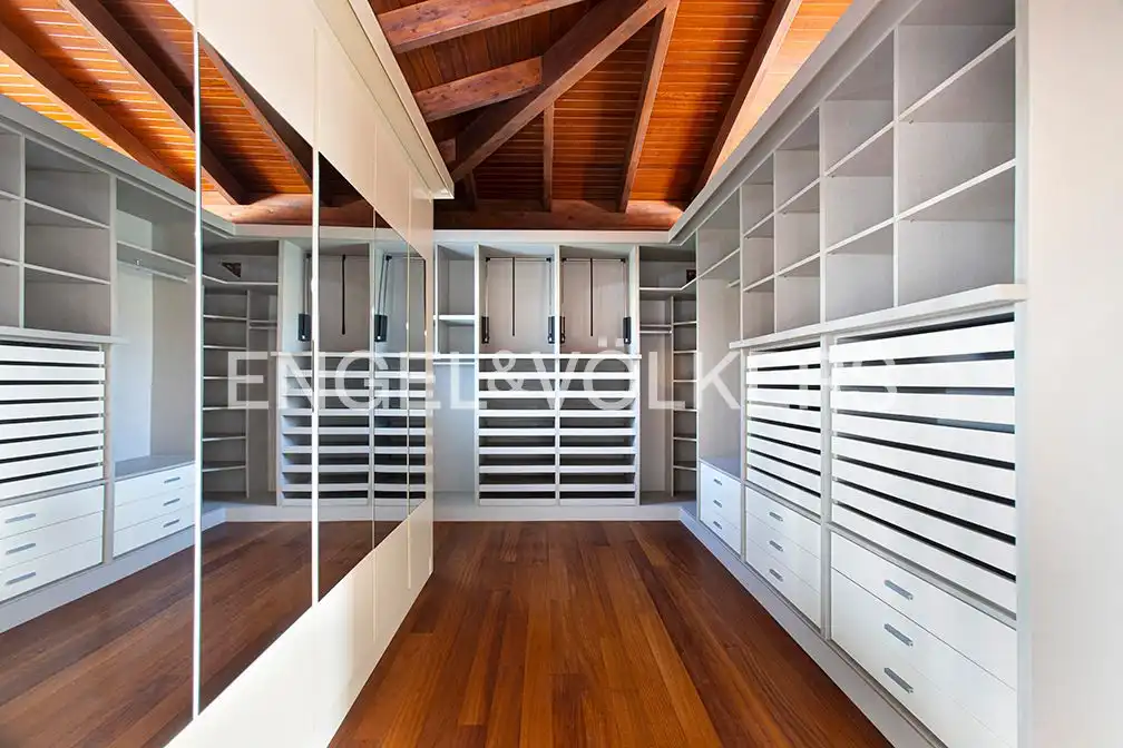 Bedroom of Houses for sale in Gijón   with Air Conditioner, Heating and Private garden