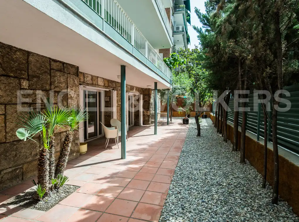 Terrace of Flat for rent in Barcelona  with Air Conditioner, Heating and Private garden