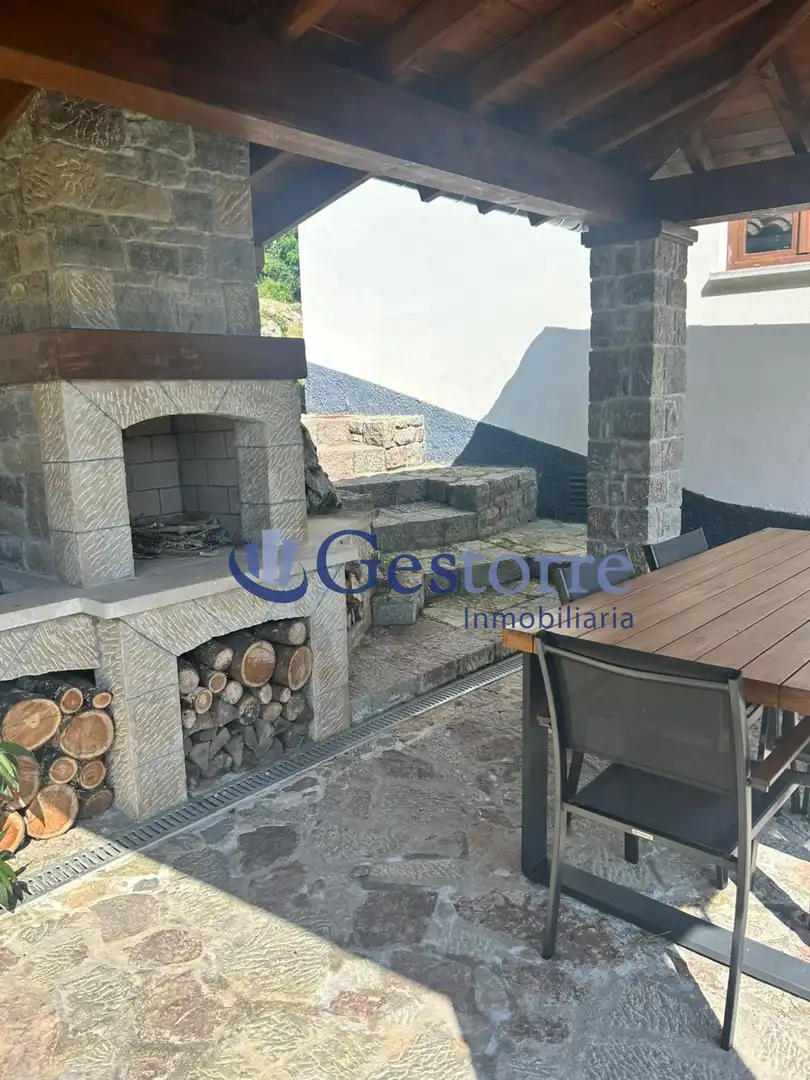 Casa amb terrassa en venda a LUGAR SINARIEGA, imagen 2