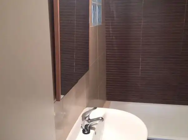 Bany de Pis de lloguer en Centro