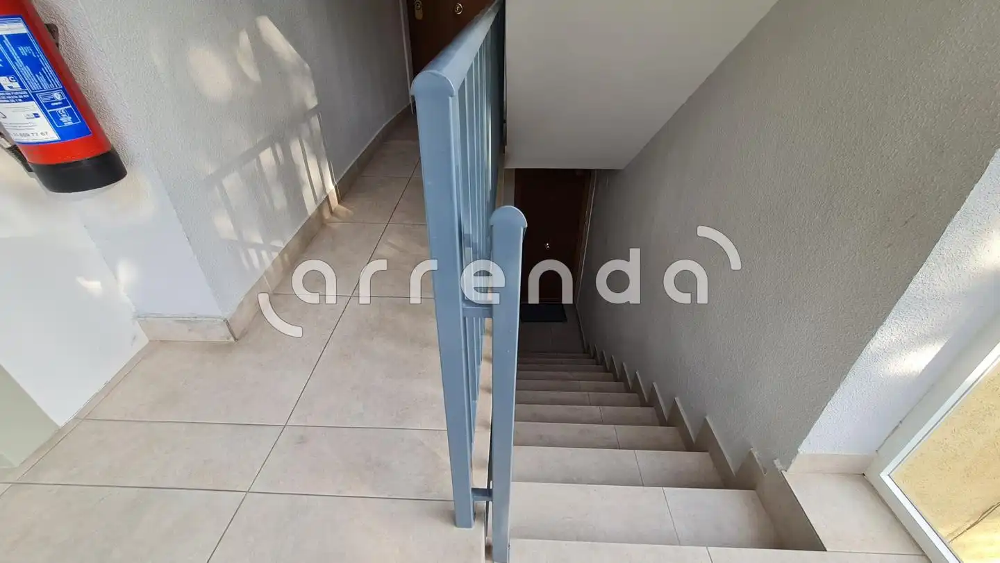 Flat for rent in Madrid  with Air Conditioner and Furnished