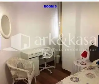Bedroom of Flat for share in Extramurs