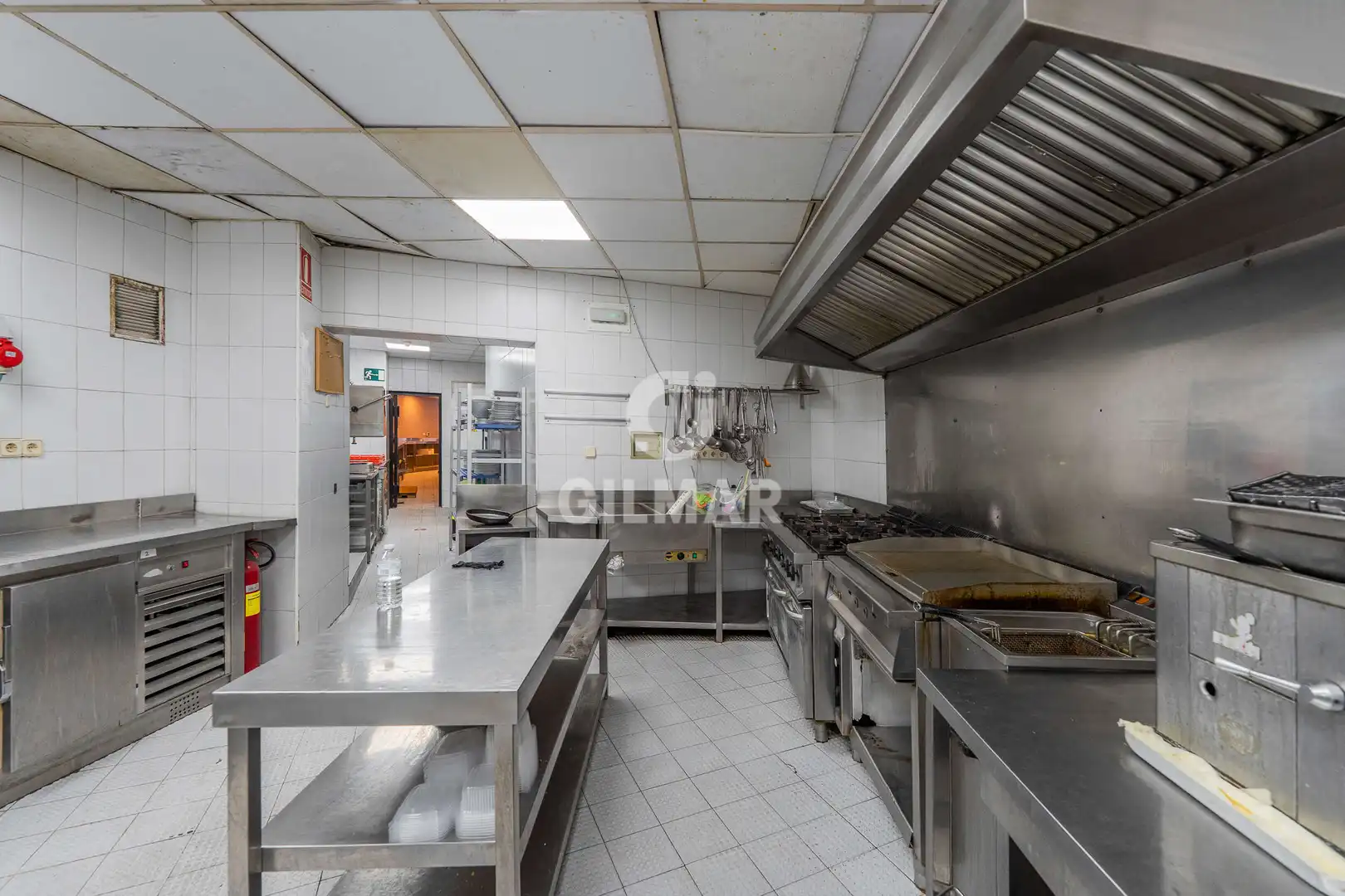 Cuina de Local en venda en Madrid amb Calefacció