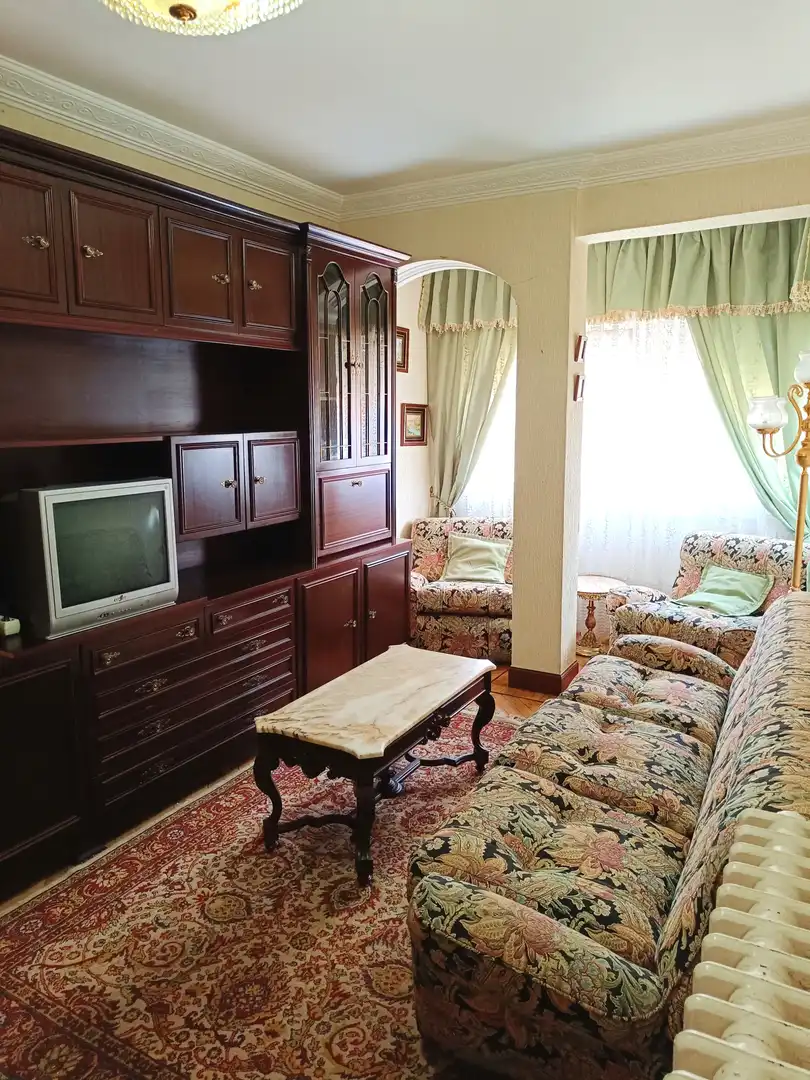 Sala de estar de Piso en venta en Aguilar de Campoo con Trastero