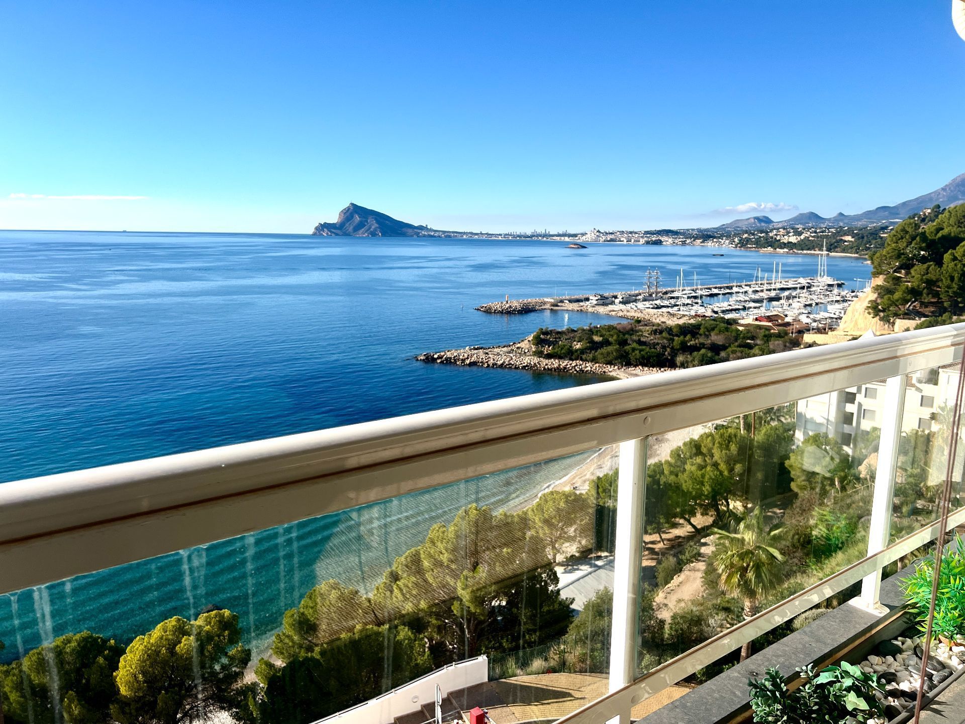 Vista exterior de Apartament de lloguer en Altea amb Aire condicionat, Calefacció i Terrassa