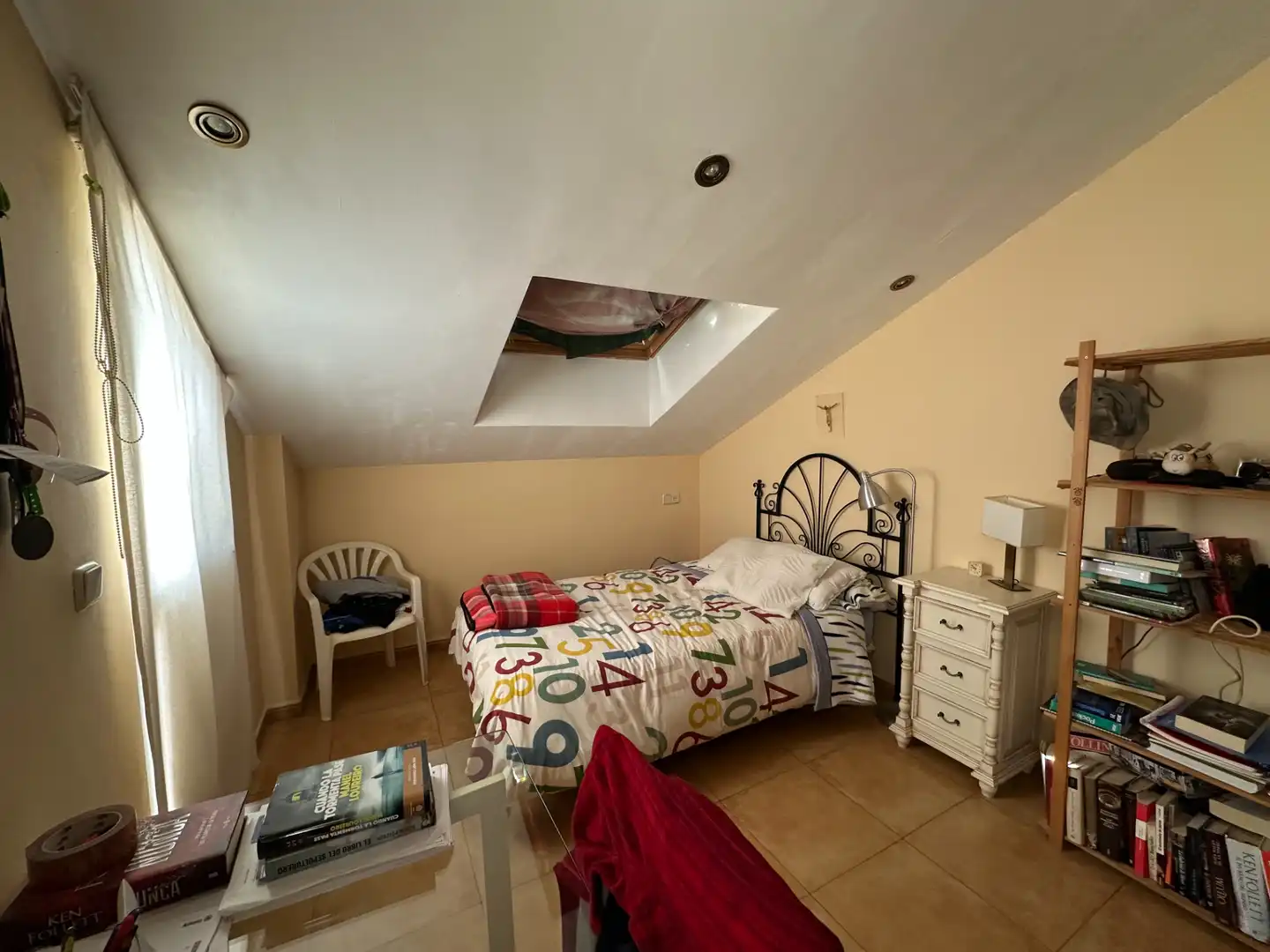Dormitori de Casa o xalet en venda en Úbeda amb Aire condicionat, Jardí privat i Terrassa