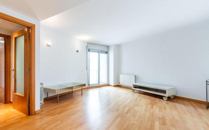 Living room of Flat for sale in Terrassa  with Air Conditioner, Terrace and Balcony