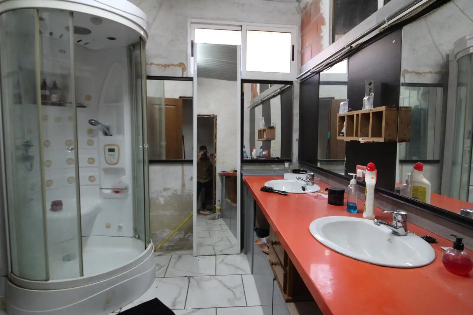 Bathroom of Houses for sale in Elche / Elx  with Furnished