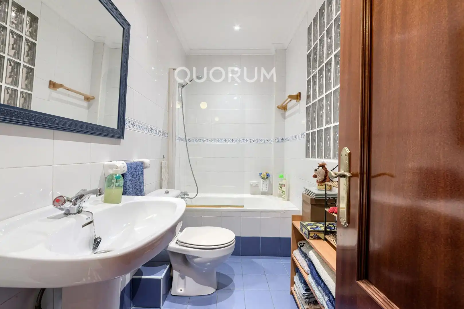 Baño de Casa adosada en venta en Arrankudiaga / Zollo con Calefacción, Amueblado y Balcón