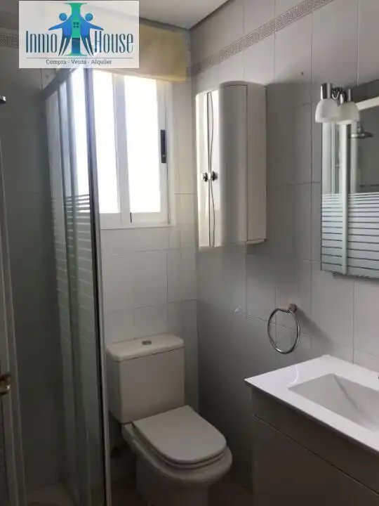 Badezimmer von Maisonette zum Verkauf in Albacete mit Klimaanlage, Heizung und Terrasse
