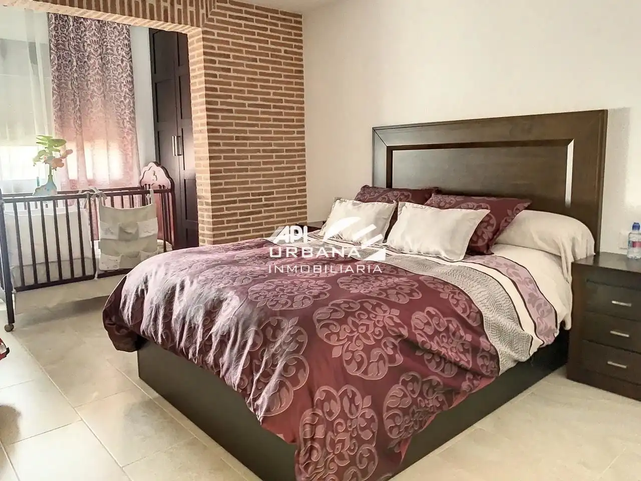 Dormitori de Casa o xalet en venda en Lucena amb Terrassa, Piscina i Moblat