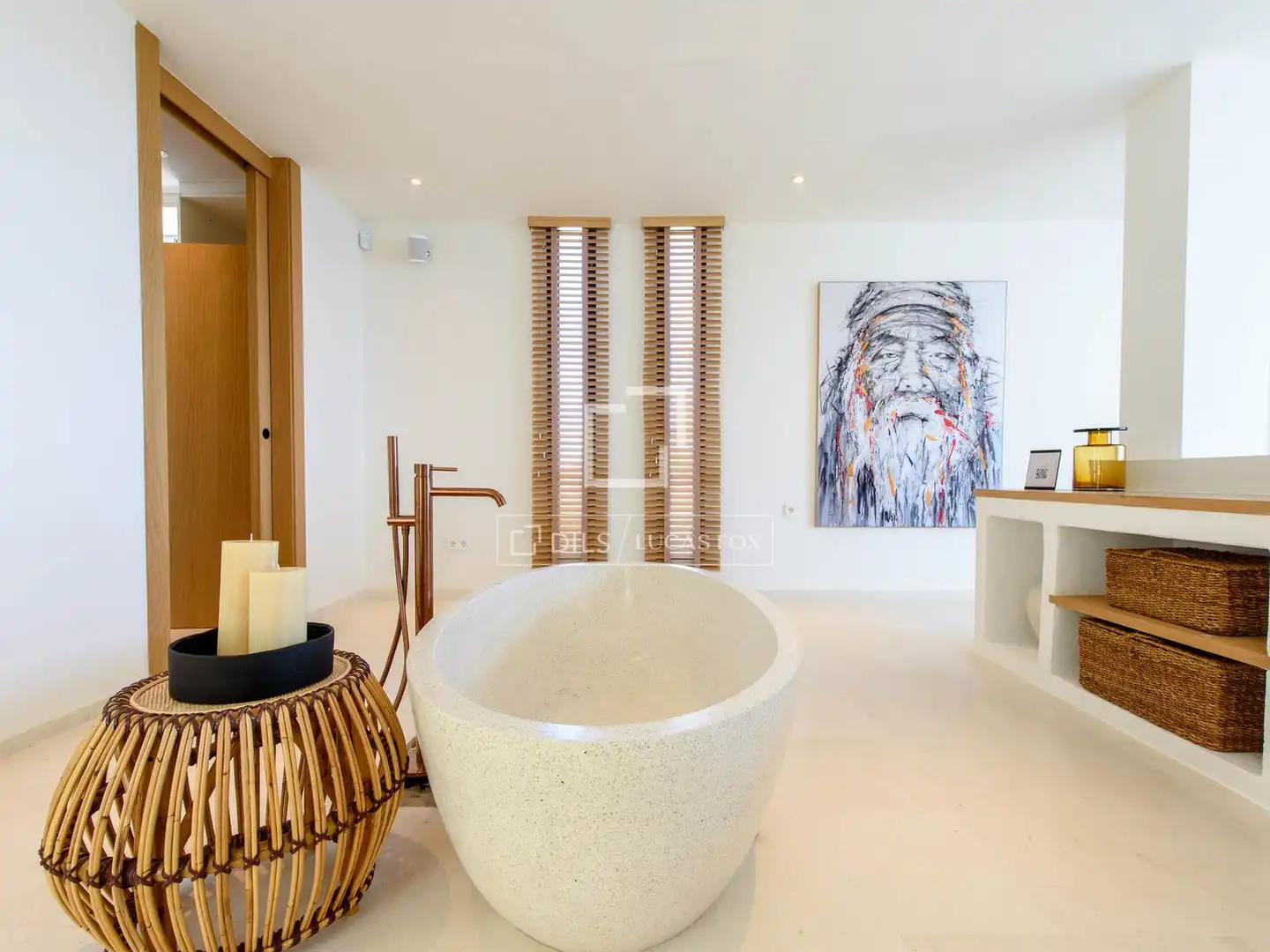 Bathroom of Houses for sale in Santa Eulària des Riu  with Air Conditioner and Swimming Pool