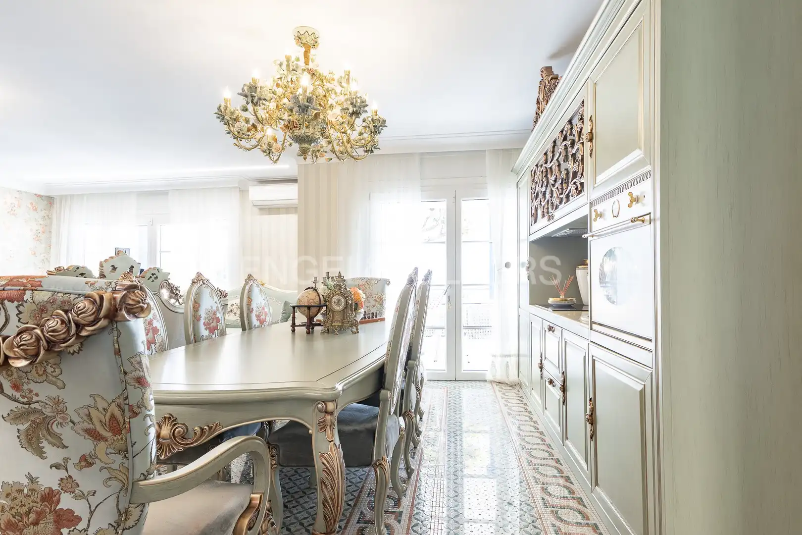 Comedor de Casa o chalet de alquiler en Sitges con Aire acondicionado, Calefacción y Jardín privado