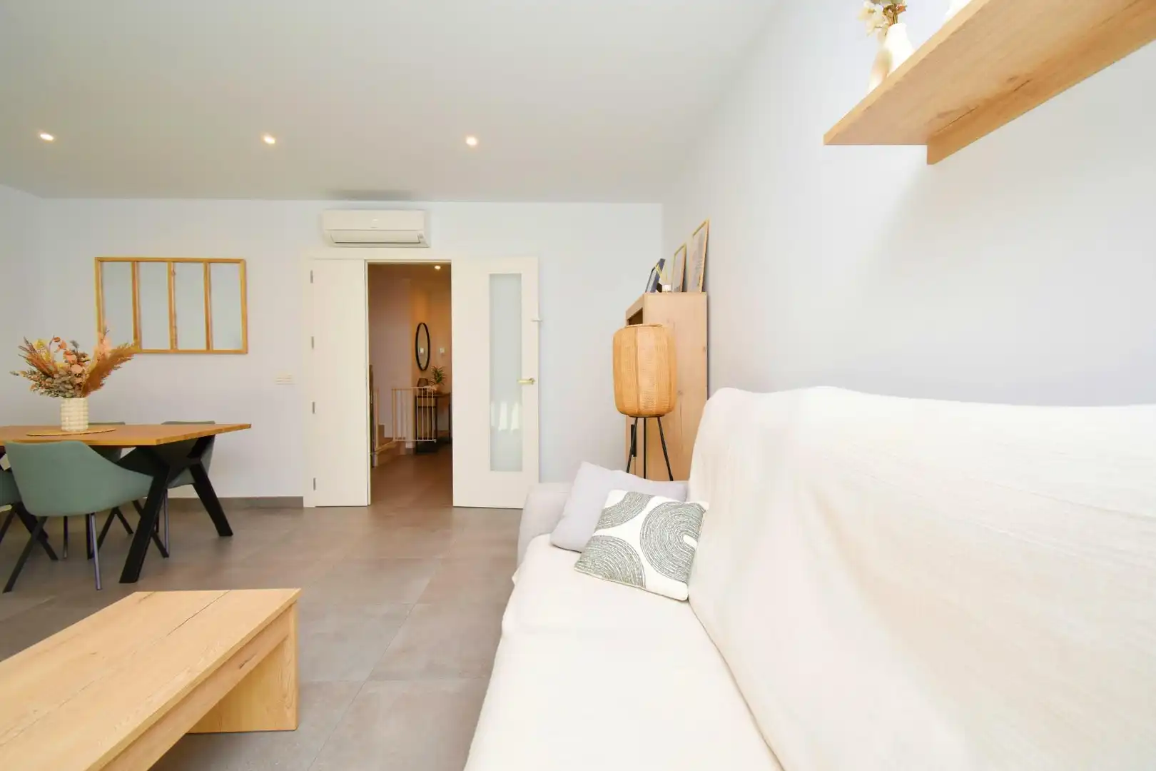Living room of Detached homes for sale in Almería  with Air Conditioner, Terrace and Furnished