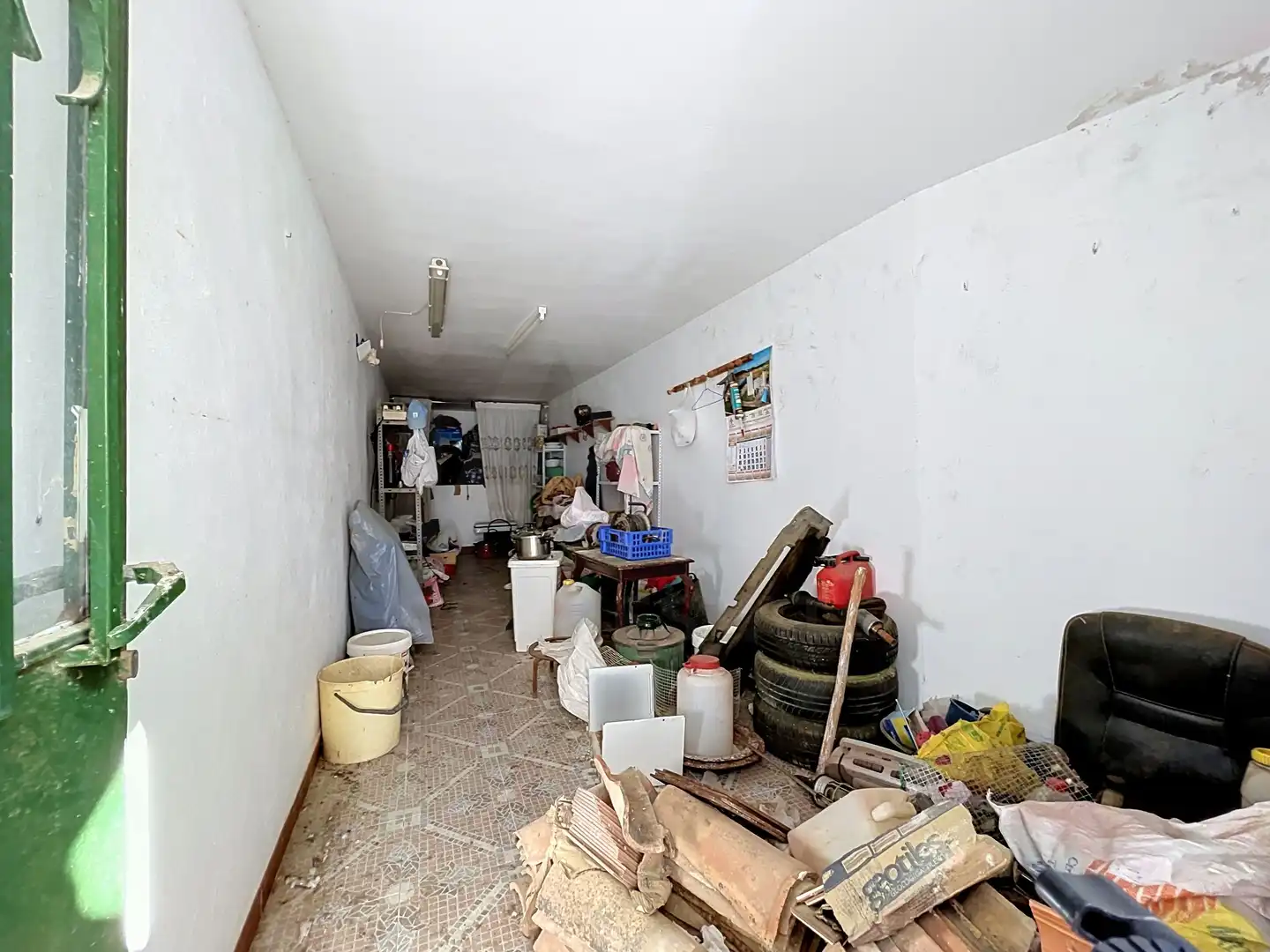 Casa adosada en venta en Teba