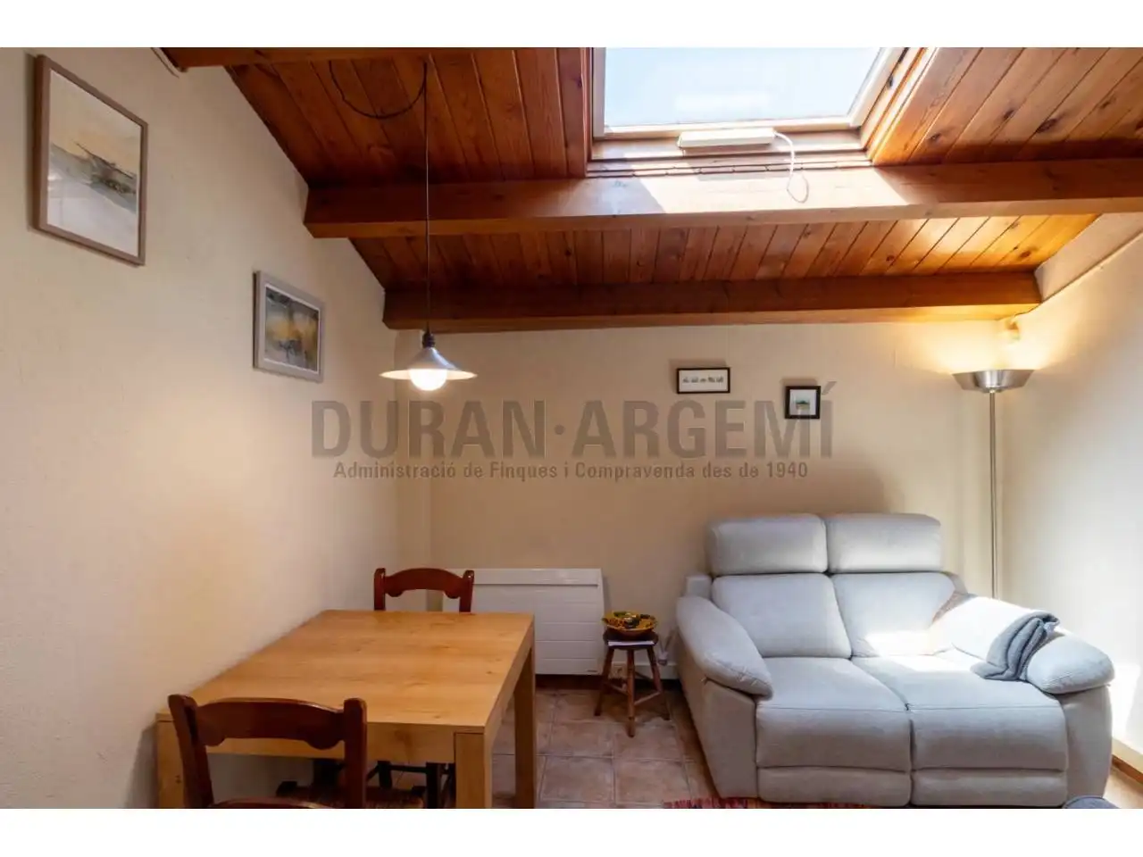 Wohnzimmer von Haus oder Chalet zum Verkauf in Sabadell