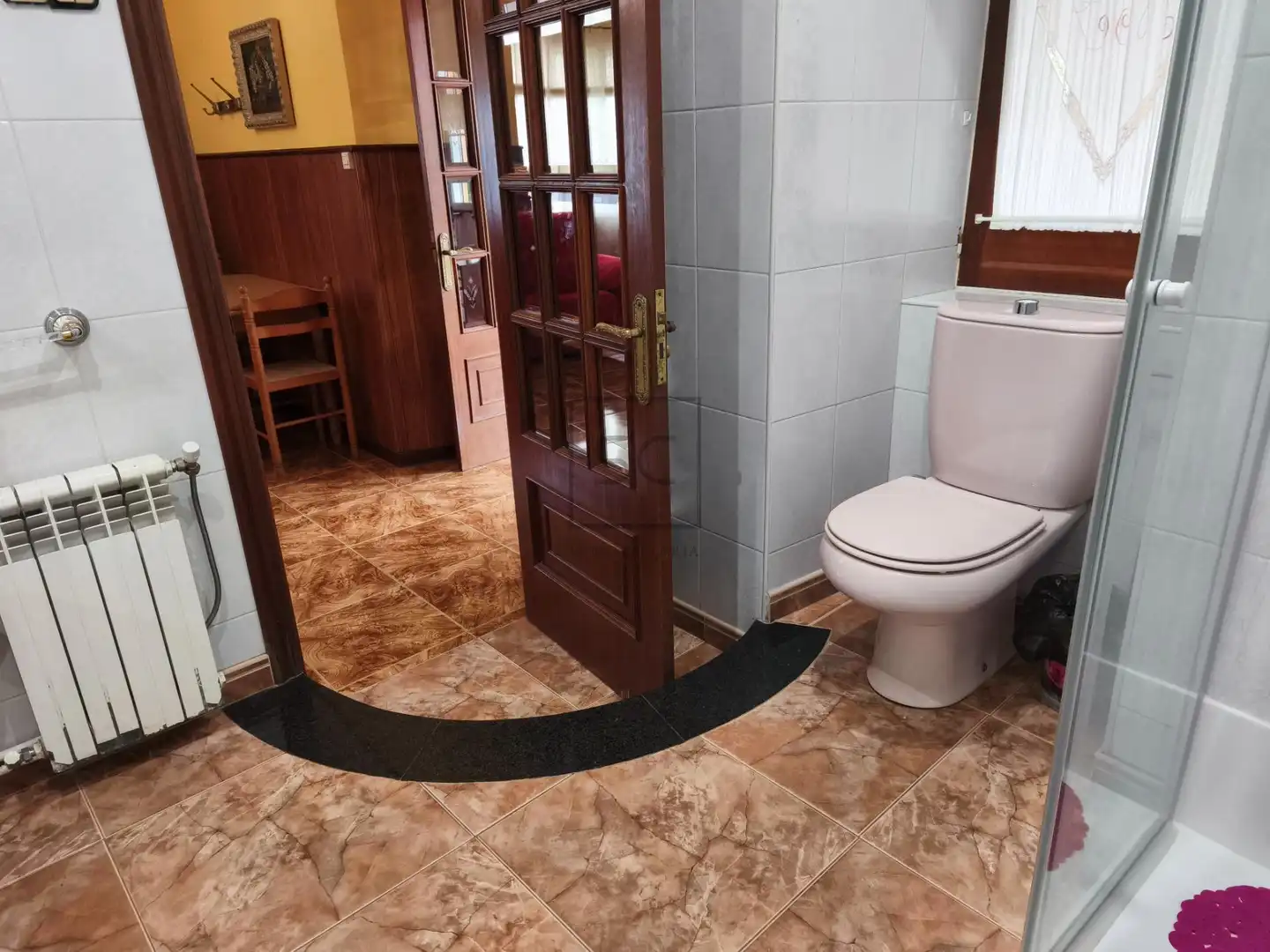 Bany de Casa o xalet en venda en Neda amb Calefacció, Jardí privat i Traster