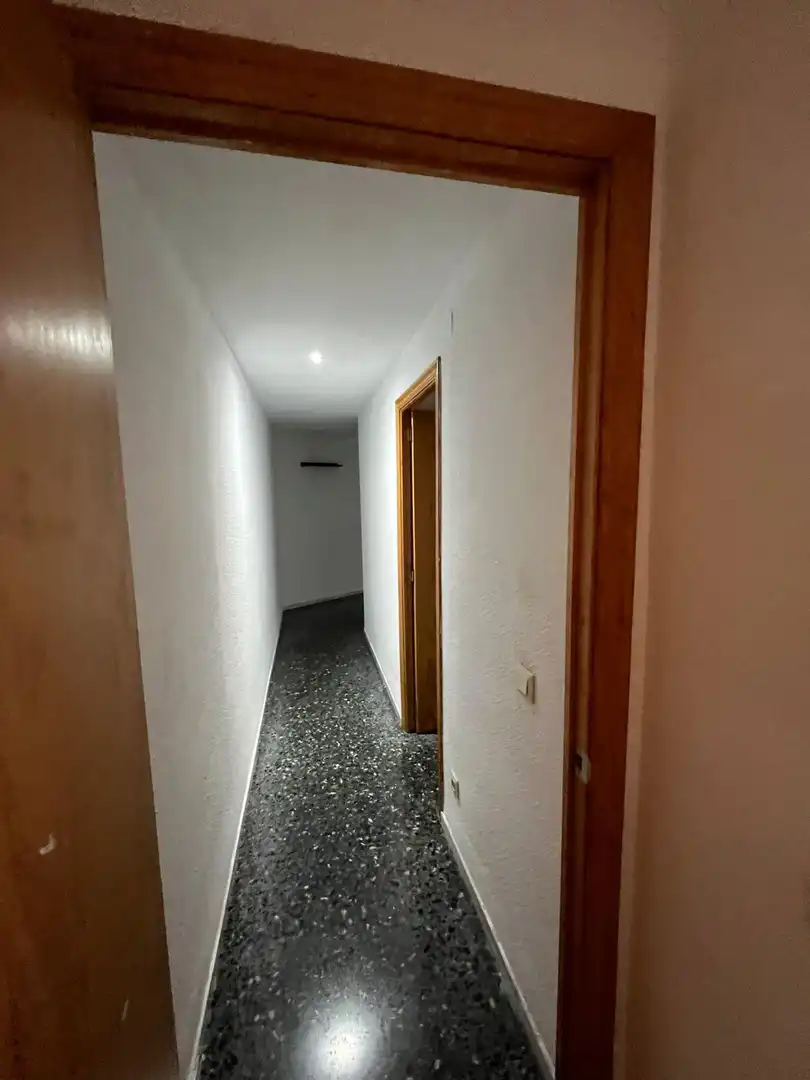 Piso de alquiler en Elche / Elx con Jardín privado, Terraza y Amueblado
