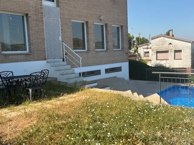 Casa aparellada amb piscina en venda a La Miranda - Can Candeler, imagen 8