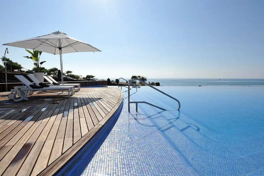 Piscina de Apartament en venda en Orihuela amb Aire condicionat, Calefacció i Jardí privat